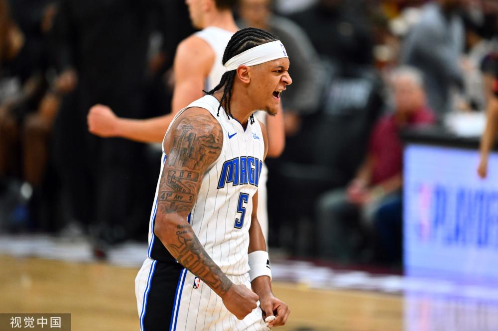 和敏锐的篮 和敏锐的篮